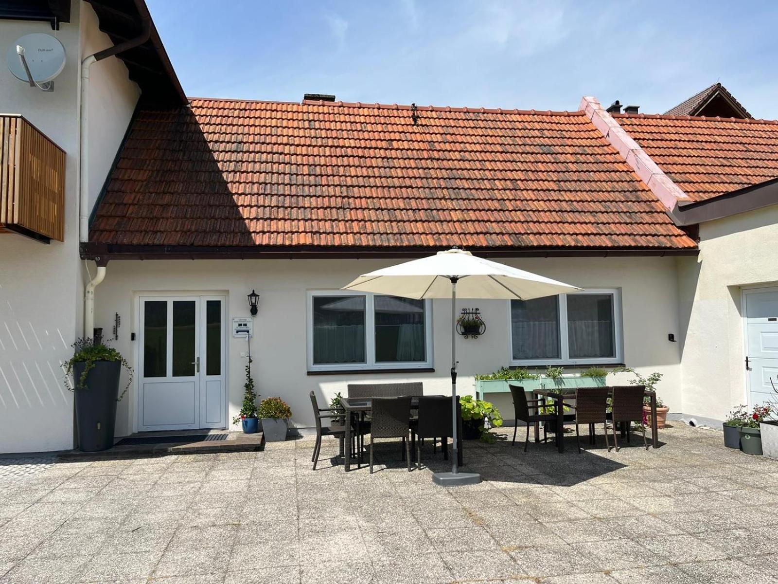 Danner Familien-Ferienwohnungen Schoerfling Am Attersee מראה חיצוני תמונה